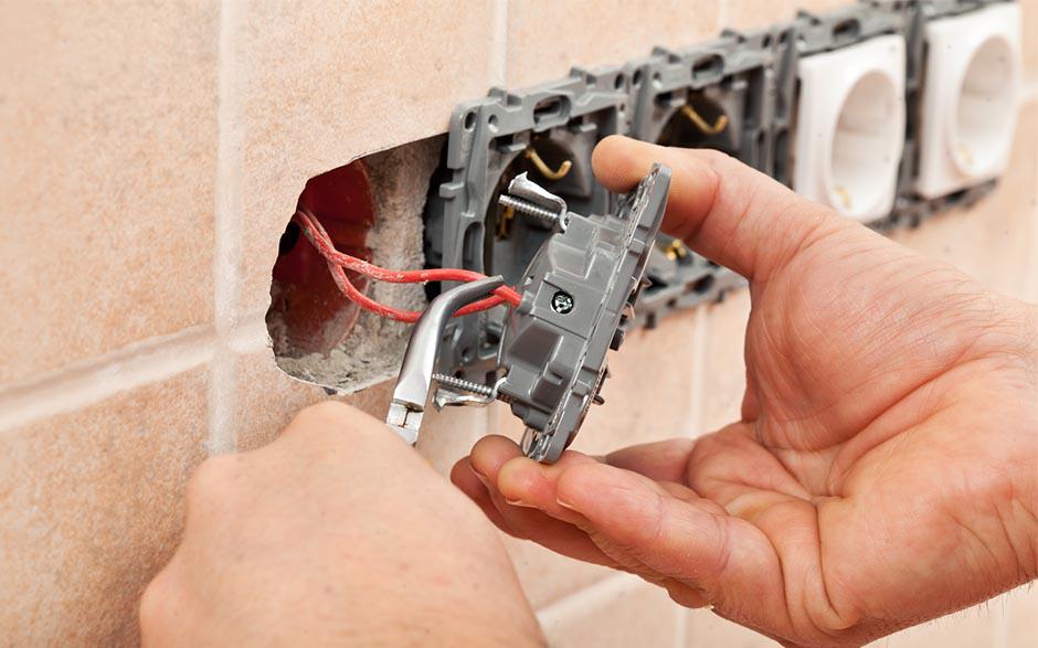 recherche travail électricien bâtiment Paris 3